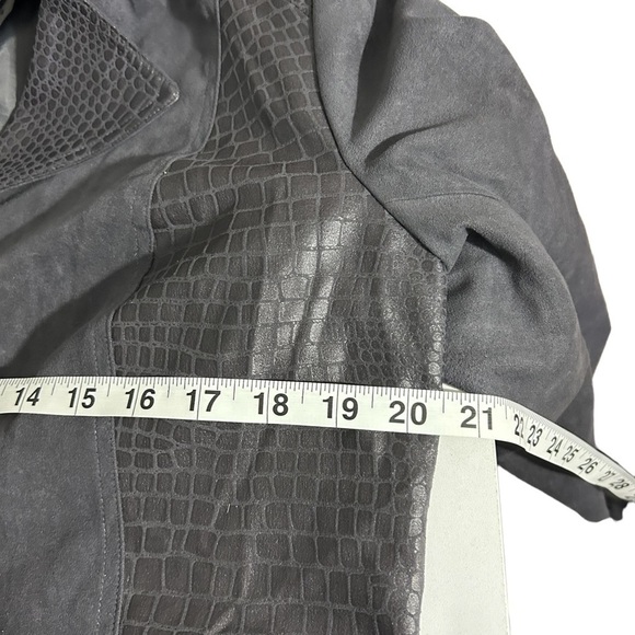 Studio Works Suede Snakeskin Print Full ZIP Jacket Sz 10 - Picture 10 of 11